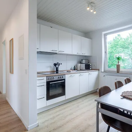 Daire Aparties Homes - 24h Check In - 3 Schlafzimmer - Bahnhofnah - Voll Ausgestattete Kueche