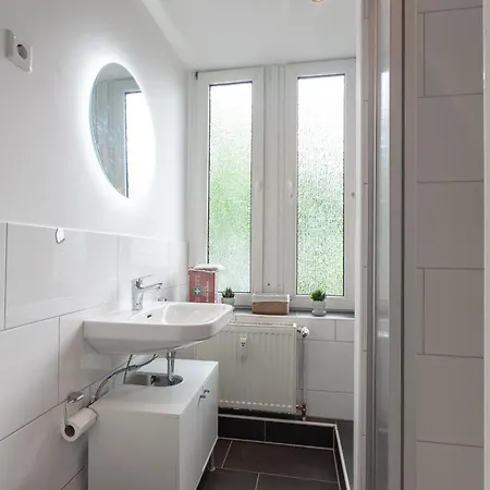 Daire Aparties Homes - 24h Check In - 3 Schlafzimmer - Bahnhofnah - Voll Ausgestattete Kueche