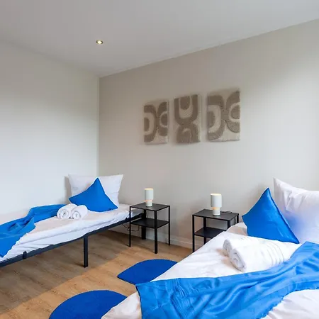 Aparties Homes - 24h Check In - 3 Schlafzimmer - Bahnhofnah - Voll Ausgestattete Kueche Daire *